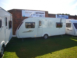 Caravan Photo